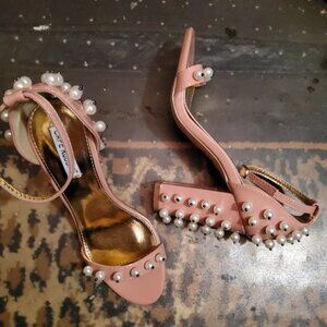 8 Pink Pearl Heels